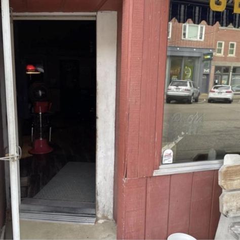 117 S Main Street Elkader IA 52043
