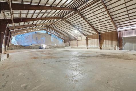 1004 Grant Street Manchester IA 52057