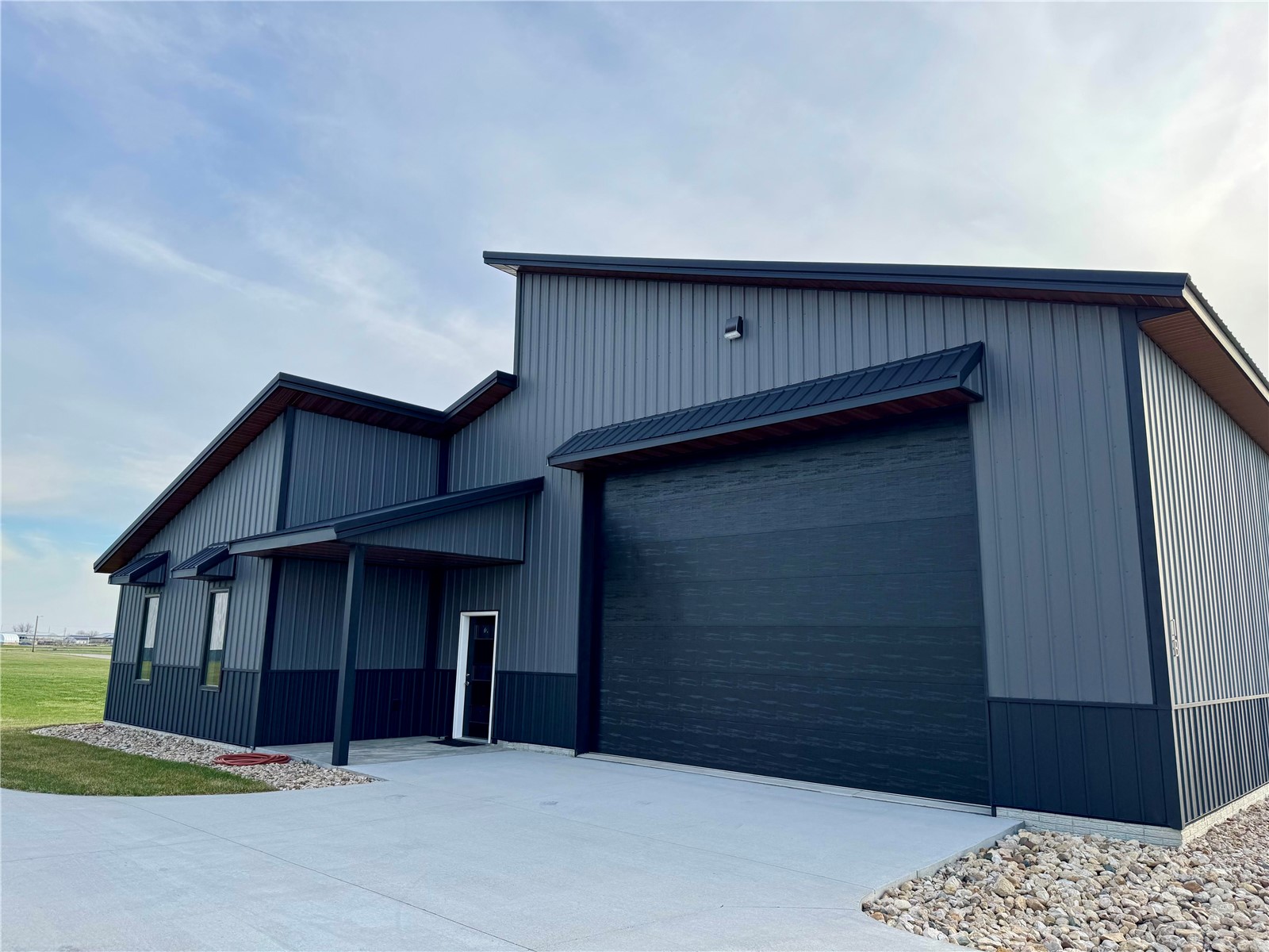 530 Aircom Drive Marion IA 52302