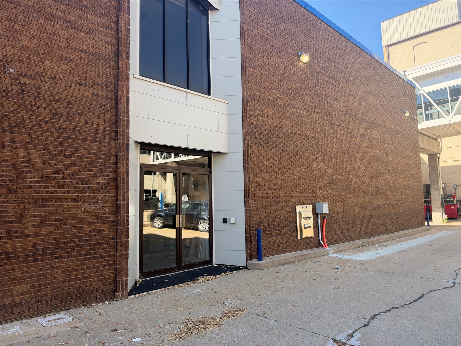 320 3rd Street SE Cedar Rapids IA 52401