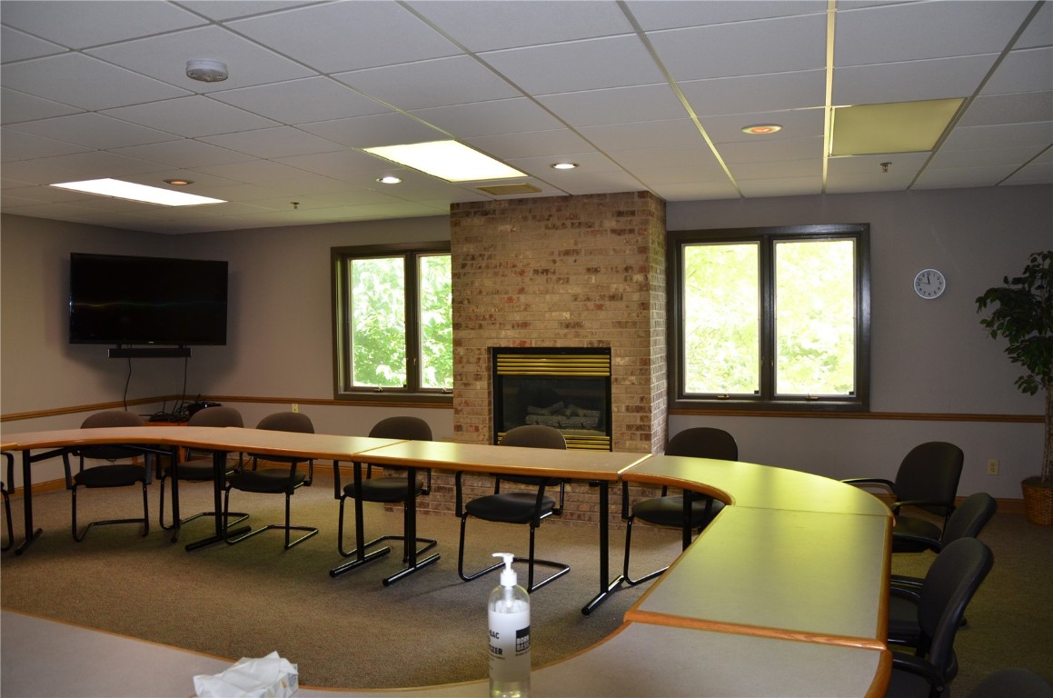 2100 1st Avenue NE Cedar Rapids IA 52402