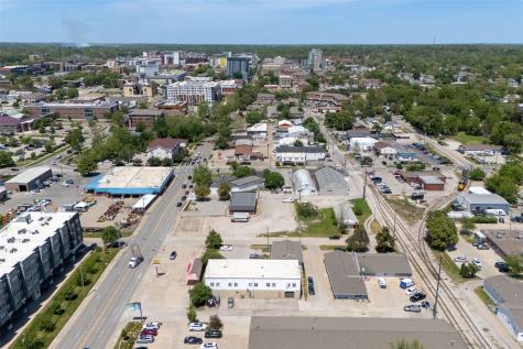 1104 S Gilbert Street Iowa City IA 52240