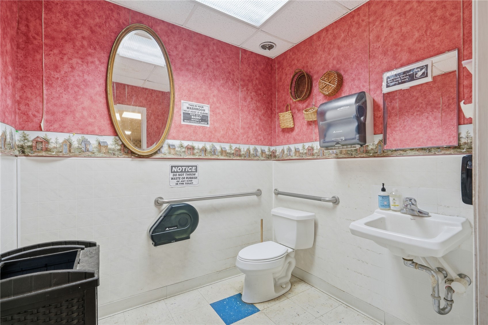 5913 Troy Mills Road Coggon IA 52218