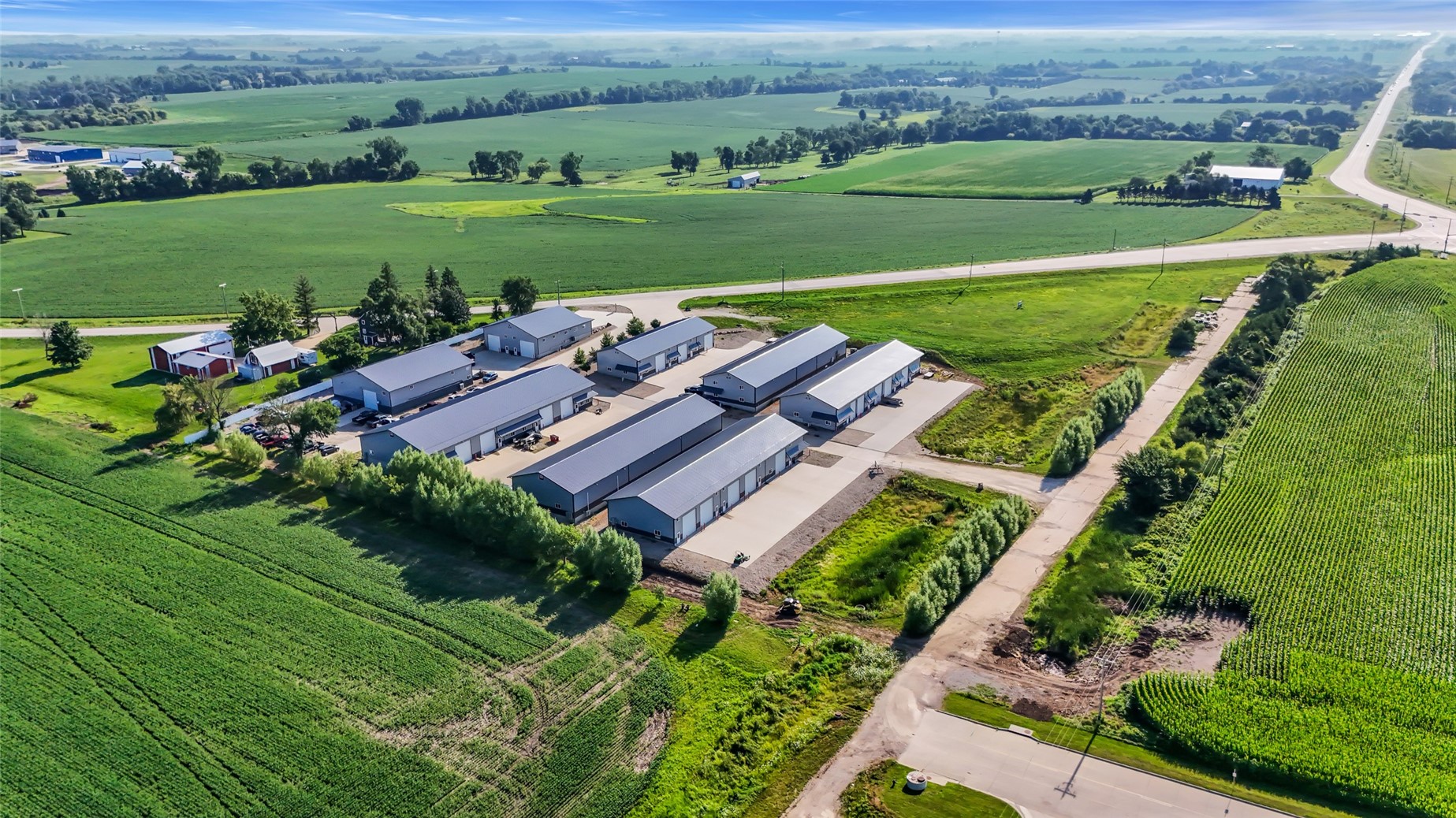 3230 N Center Point Road Robins IA 52328