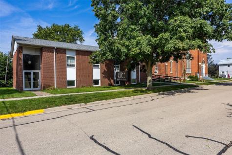115 Walnut Street Lisbon IA 52253