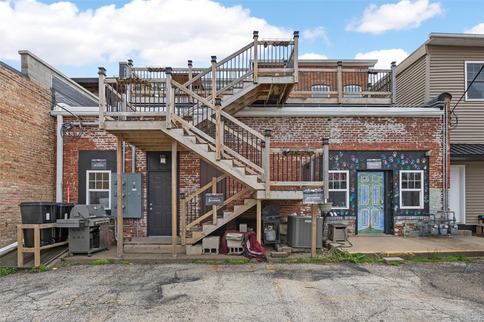 106 E Main Street Anamosa IA 52205