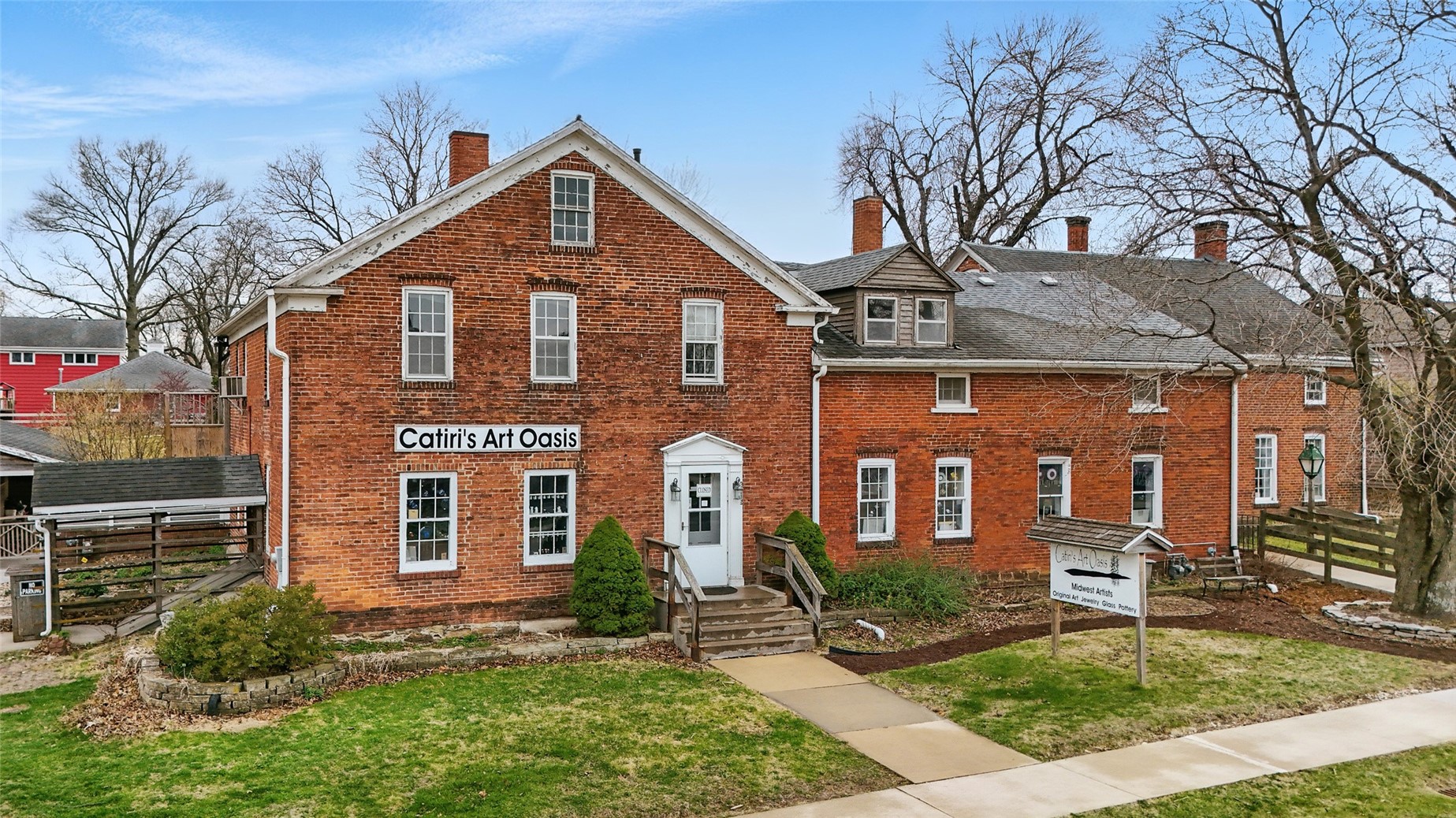 4506 220th Trail Amana IA 52203