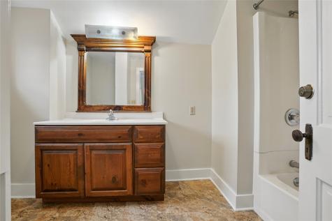 4506 220th Trail Amana IA 52203