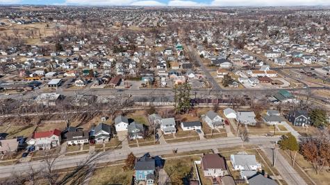 501 7th Avenue Marion IA 52302