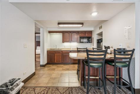 90 Twixt Town Road NE Cedar Rapids IA 52402