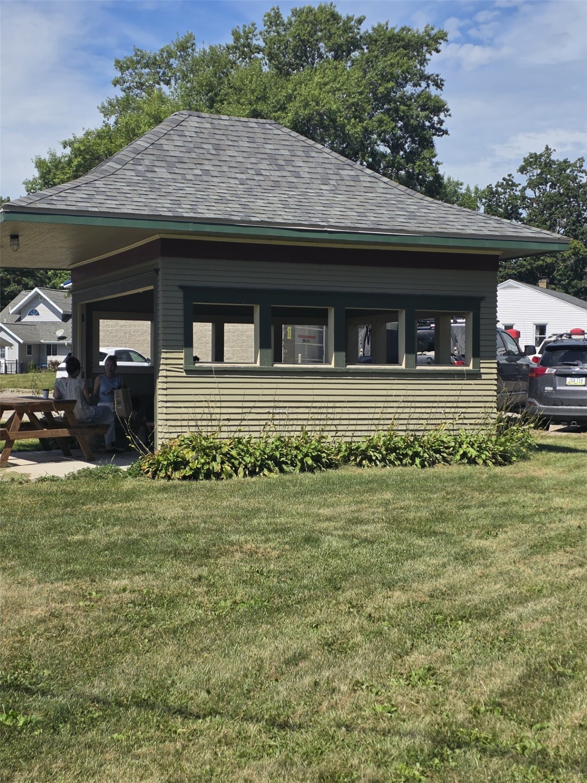 122 2nd Street SE Swisher IA 52338
