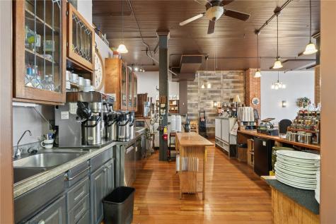122 2nd Street SE Swisher IA 52338