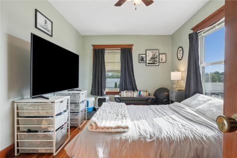 122 2nd Street SE Swisher IA 52338
