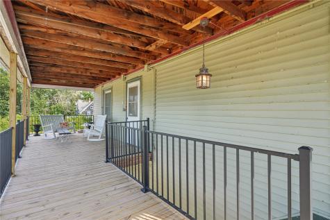 122 2nd Street SE Swisher IA 52338