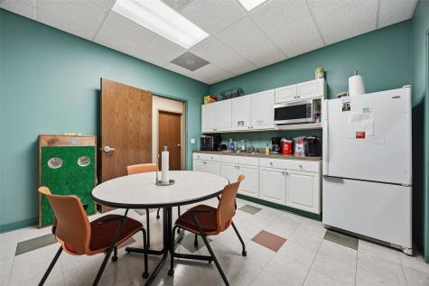 6430 4th Street SW Cedar Rapids IA 52404
