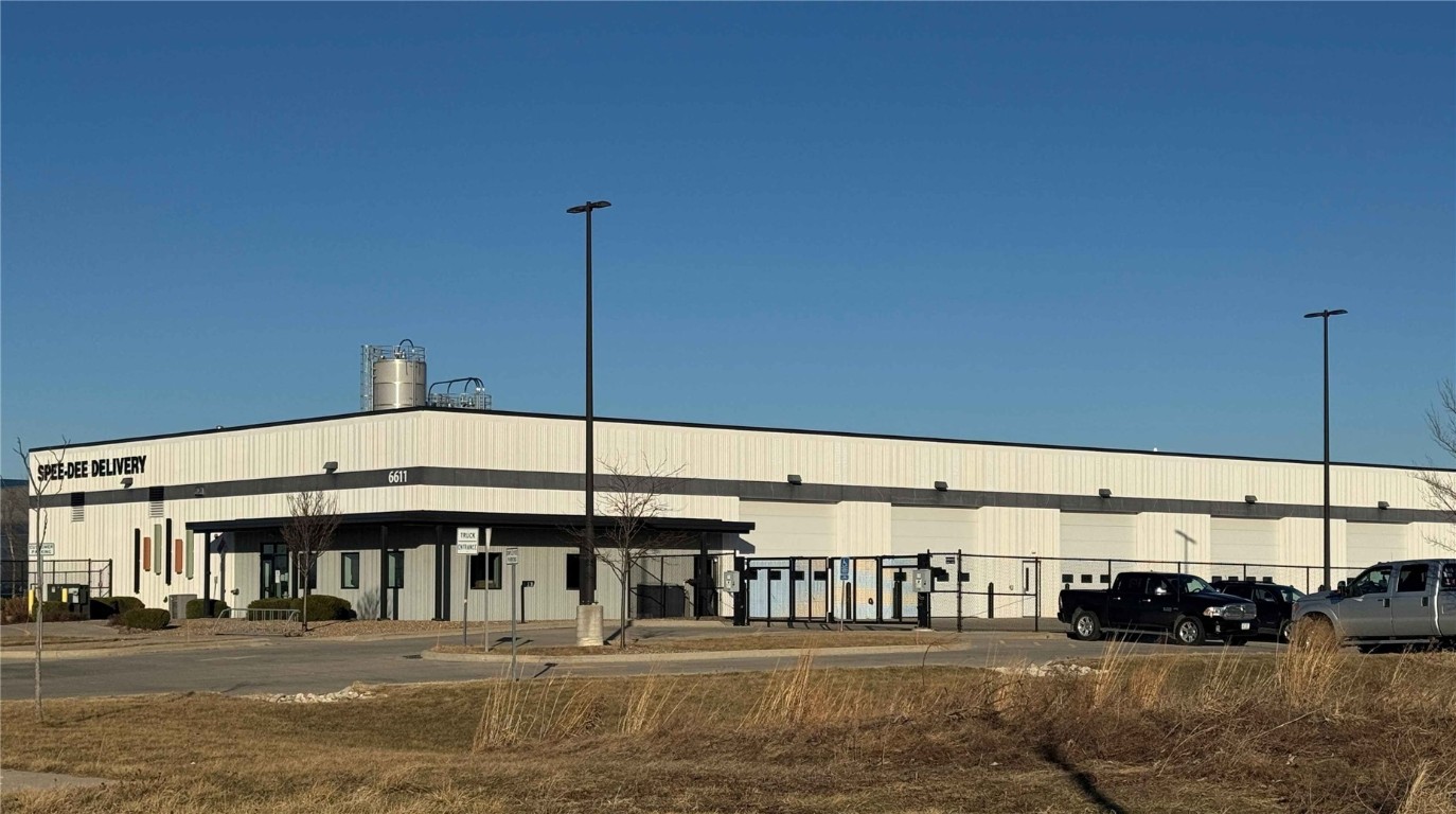 6611 Partners Avenue Marion IA 52302