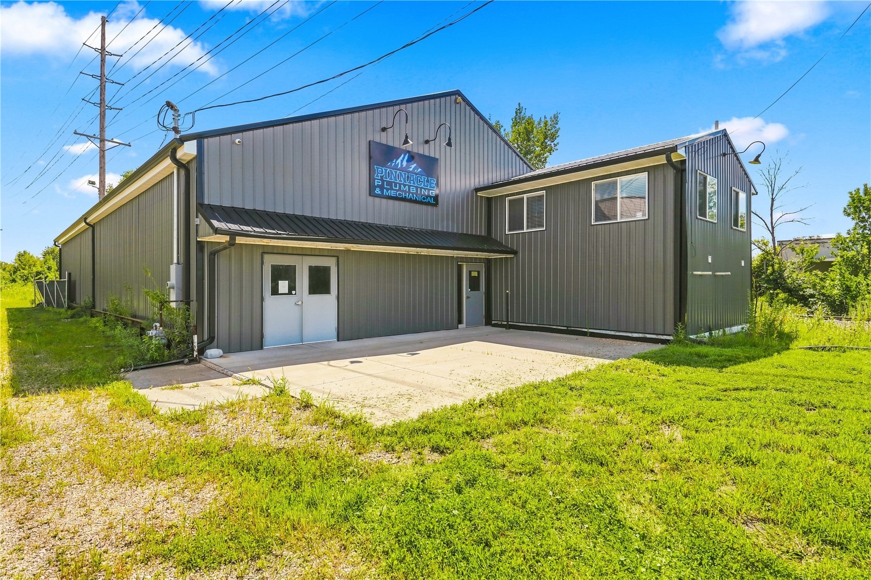 4301 6th Street SW Cedar Rapids IA 52404