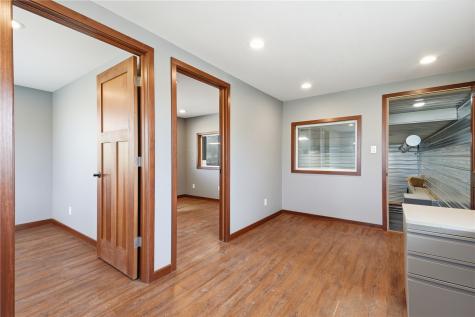 4301 6th Street SW Cedar Rapids IA 52404