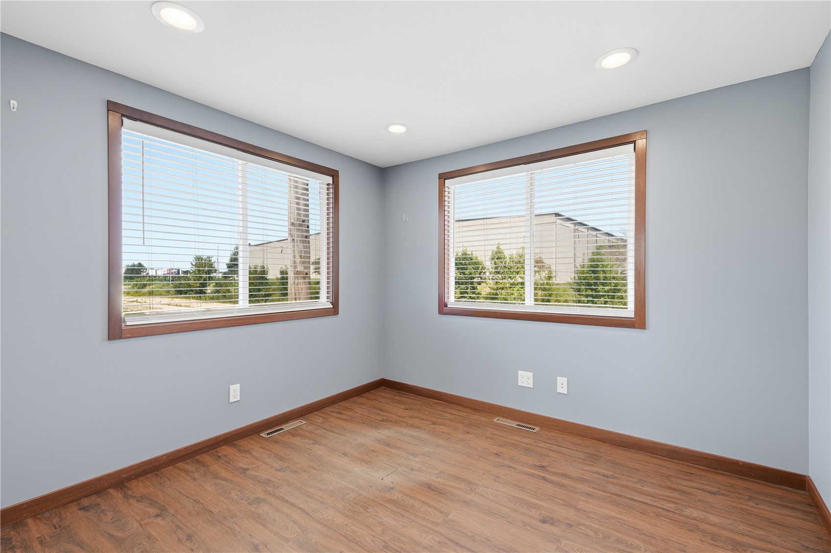 4301 6th Street SW Cedar Rapids IA 52404
