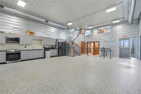 4301 6th Street SW Cedar Rapids IA 52404
