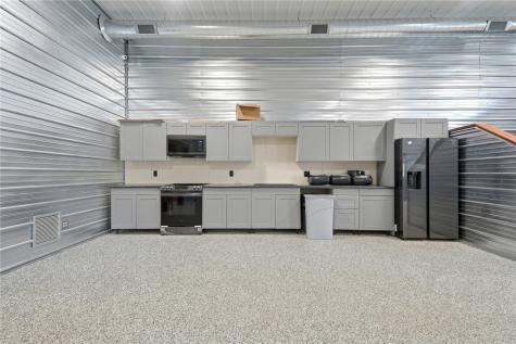 4301 6th Street SW Cedar Rapids IA 52404