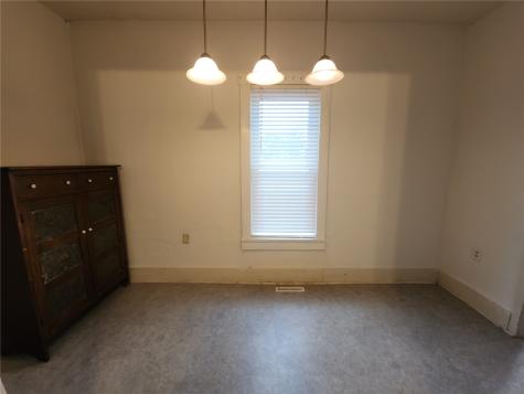 1128 Marengo Avenue Marengo IA 52301