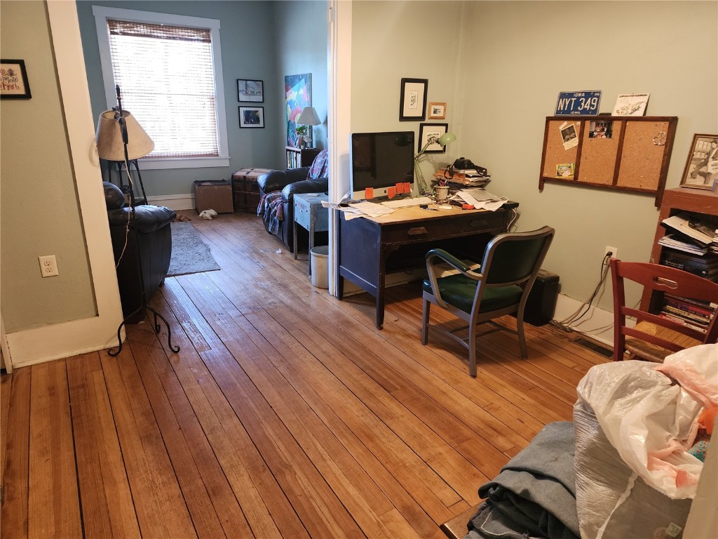 1128 Marengo Avenue Marengo IA 52301