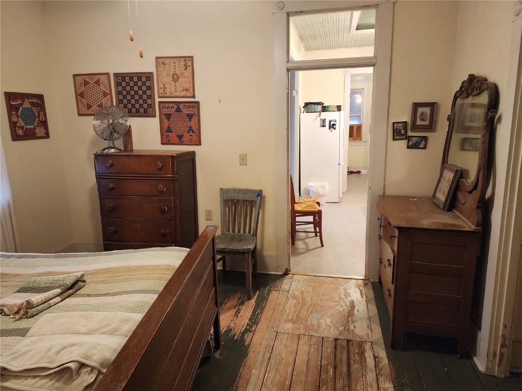 1128 Marengo Avenue Marengo IA 52301