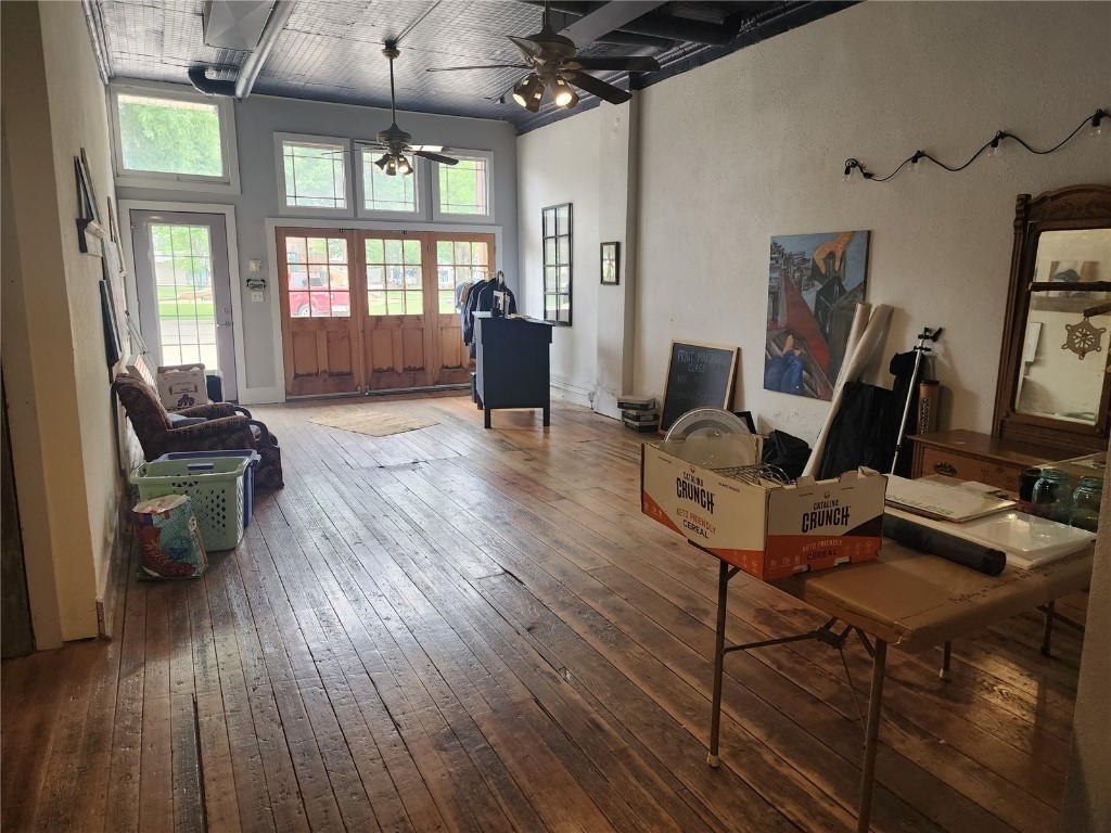 1128 Marengo Avenue Marengo IA 52301