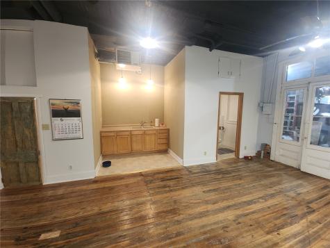 1128 Marengo Avenue Marengo IA 52301