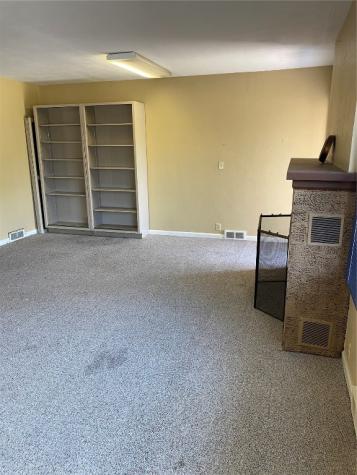 4225 1st Avenue SE Cedar Rapids IA 52402