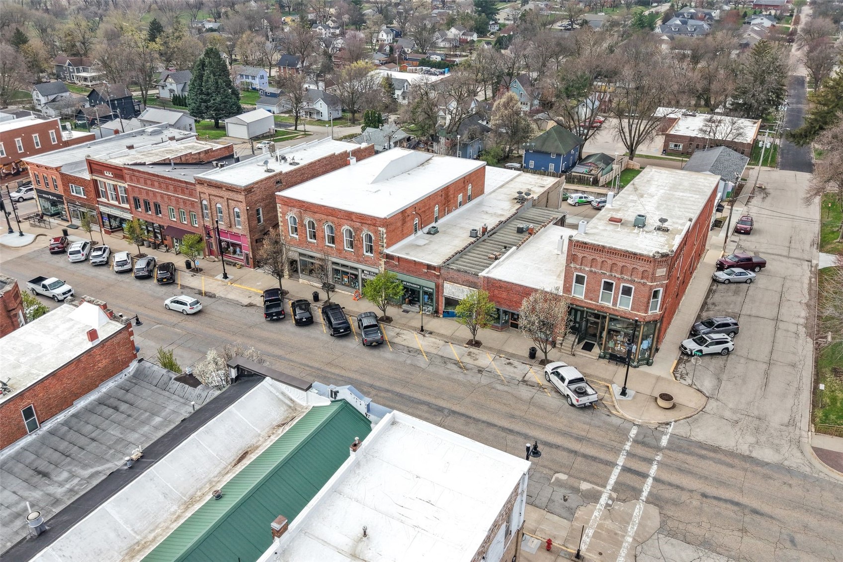 122 First Street SW Mt Vernon IA 52314