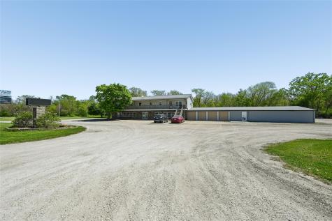 520 Franklin Street Center Point IA 52213