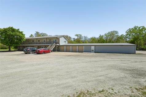 520 Franklin Street Center Point IA 52213