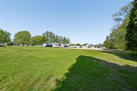520 Franklin Street Center Point IA 52213
