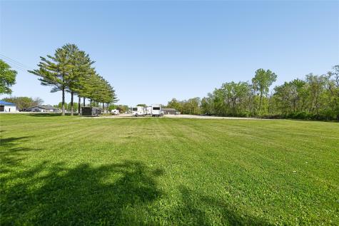 520 Franklin Street Center Point IA 52213