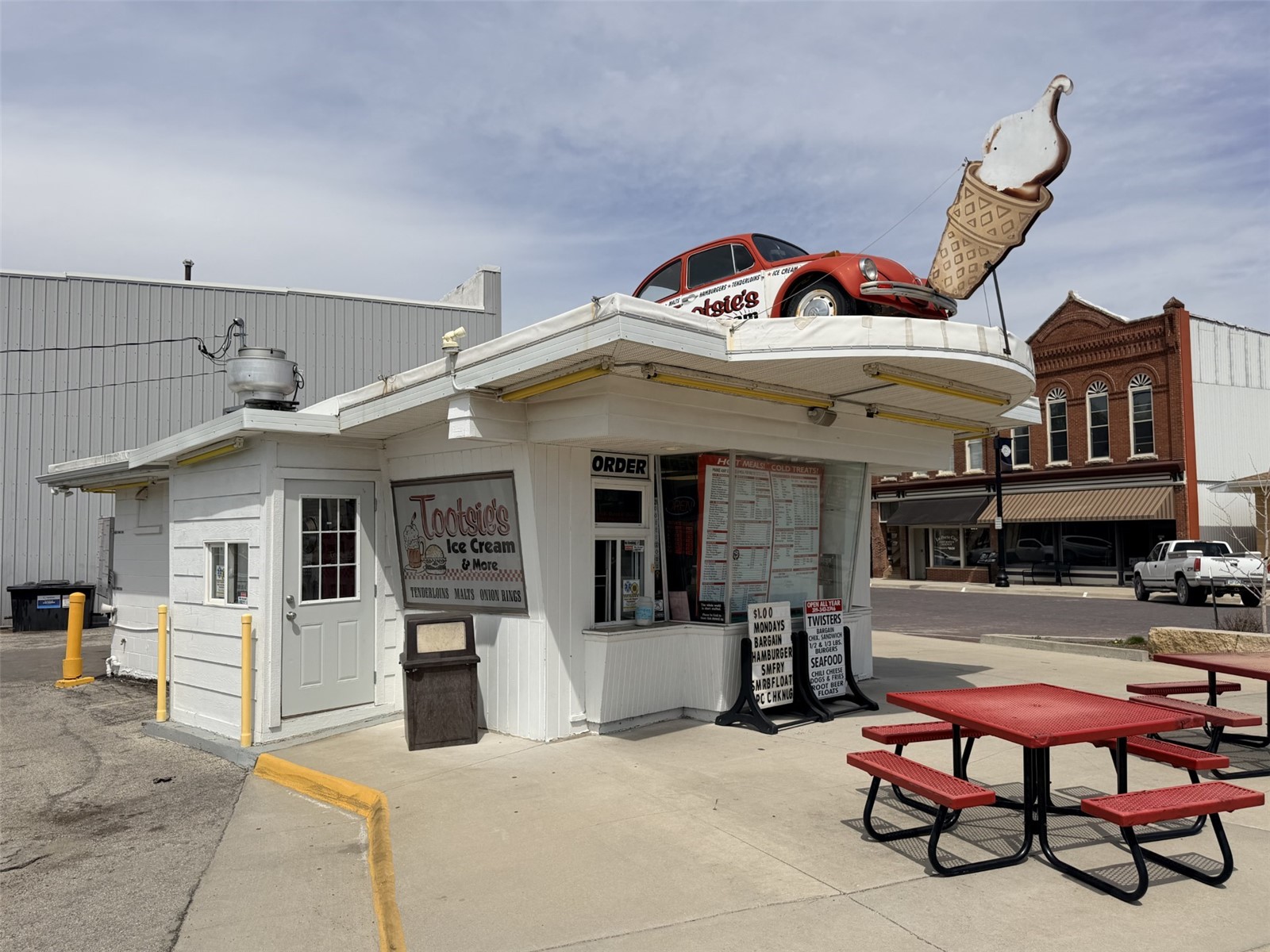 401 Commercial Street La Porte City IA 50651