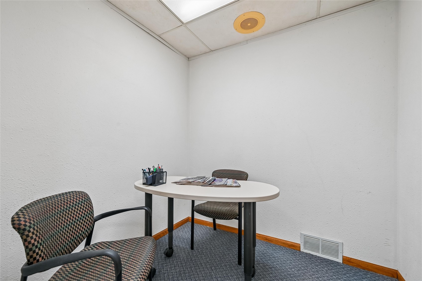 1208 8th Avenue Belle Plaine IA 52208