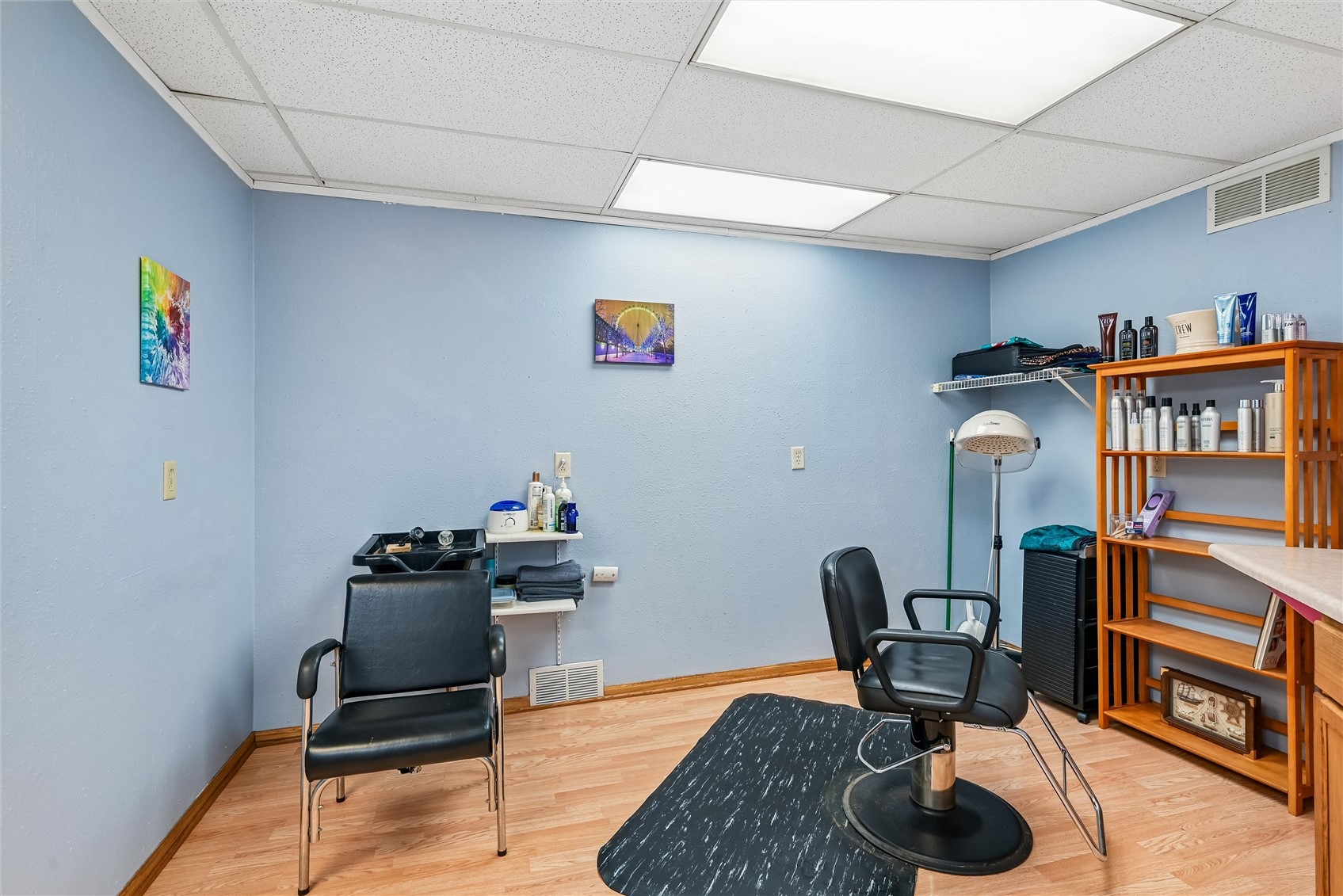 1208 8th Avenue Belle Plaine IA 52208