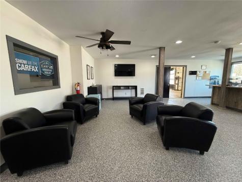 209 Franklin Street Center Point IA 52213