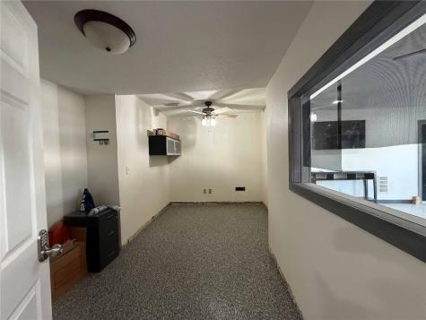 209 Franklin Street Center Point IA 52213