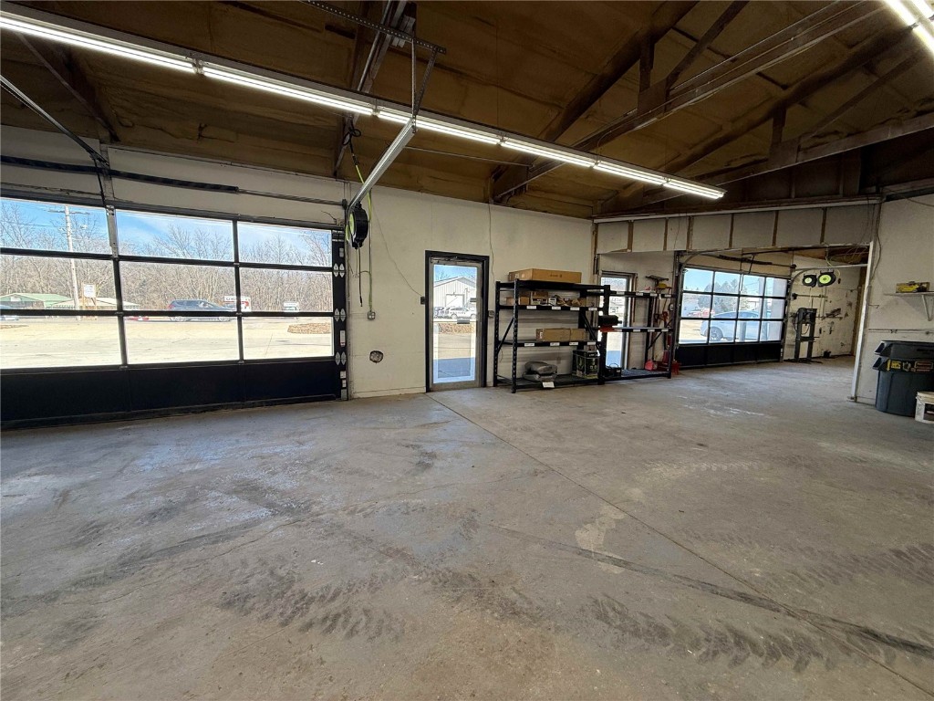 209 Franklin Street Center Point IA 52213