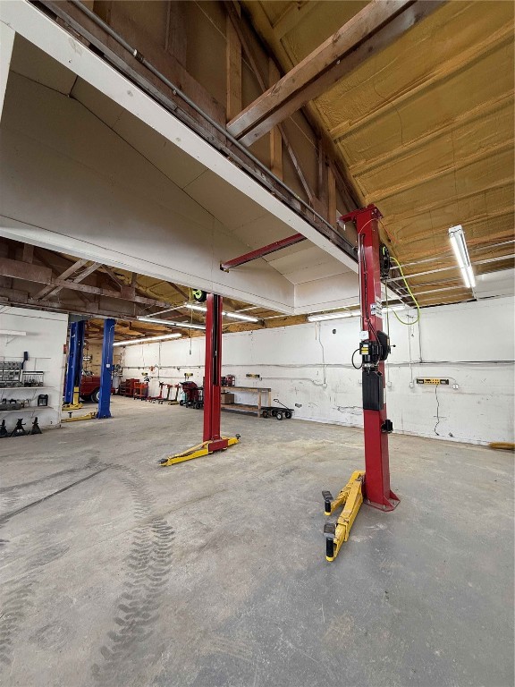 209 Franklin Street Center Point IA 52213