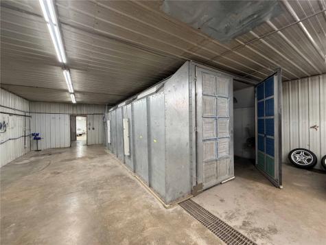 209 Franklin Street Center Point IA 52213