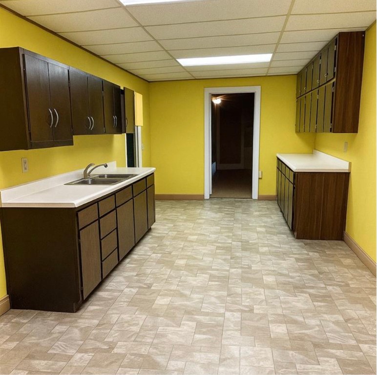 117 S Main Street Elkader IA 52043