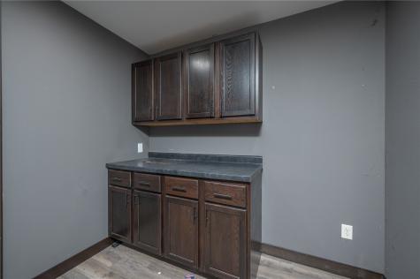 2601 120th Street NW Swisher IA 52338