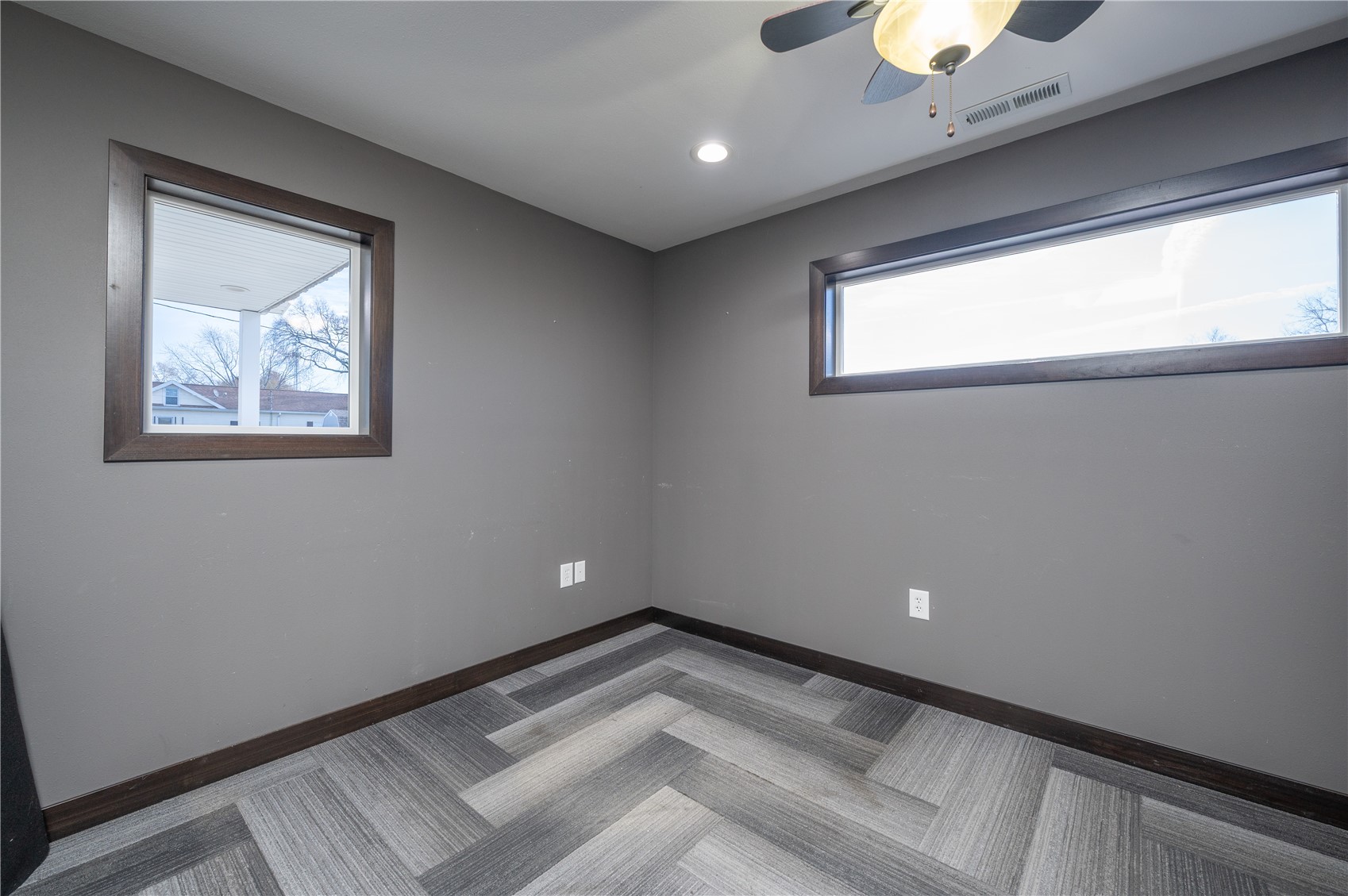 2601 120th Street NW Swisher IA 52338