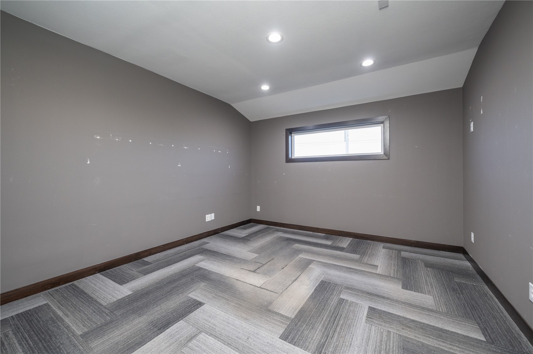 2601 120th Street NW Swisher IA 52338