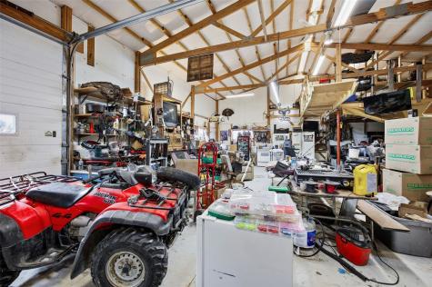 318 E Business 30 Lisbon IA 52253