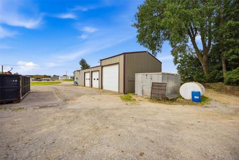 318 E Business 30 Lisbon IA 52253